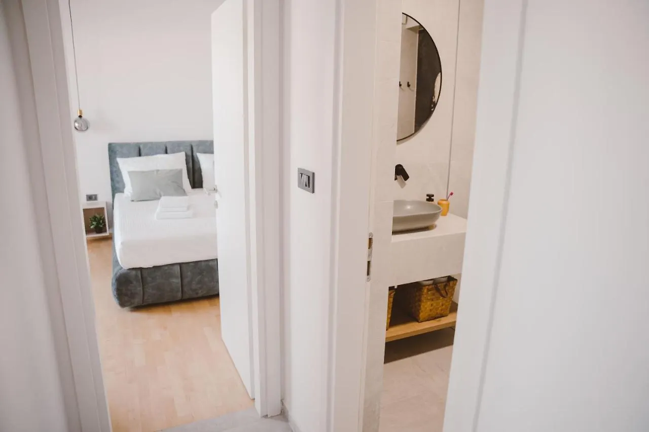 Bova Apartment Trogir 0*,